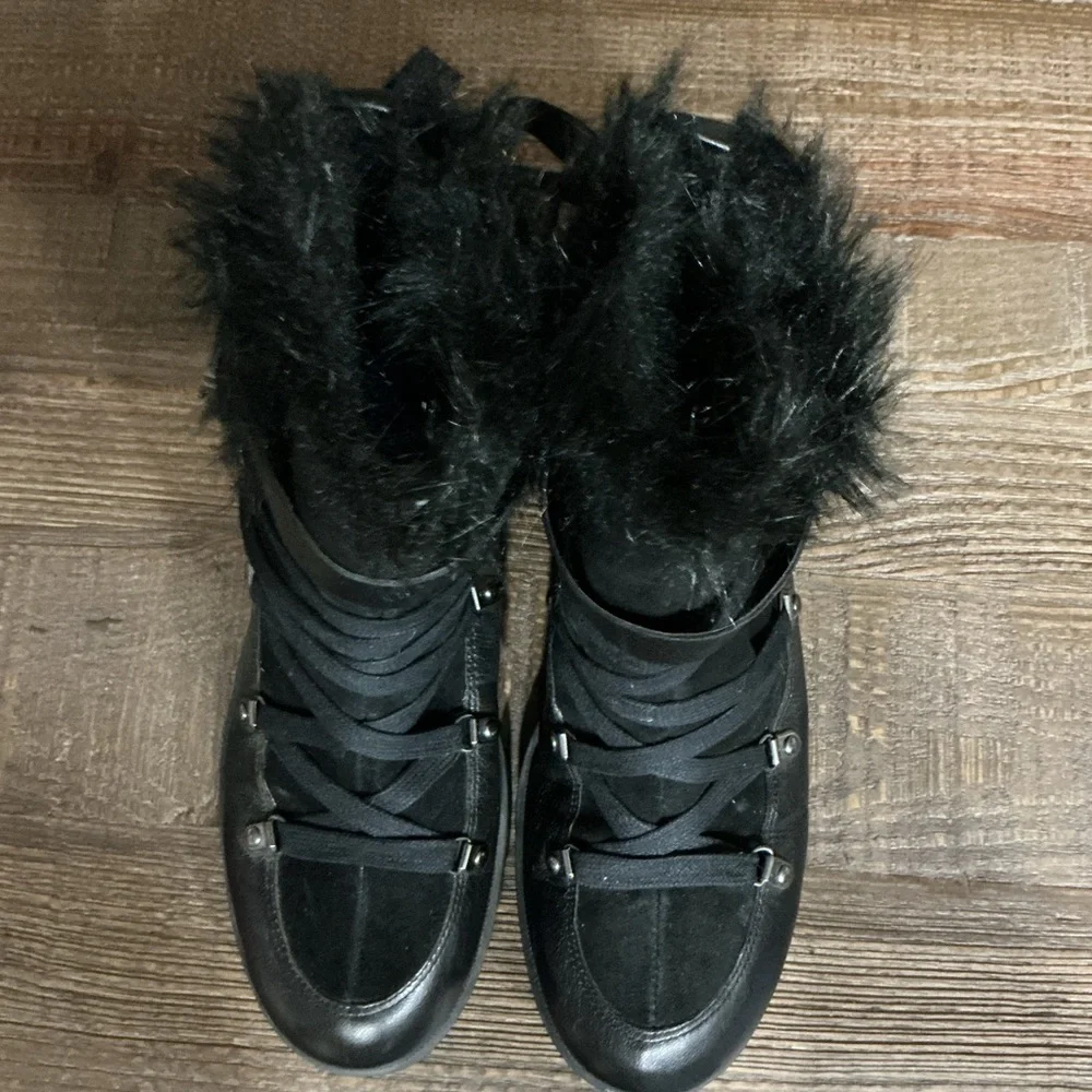 Nine West Orynne black leather suede winter boots faux fur Sz 8.5